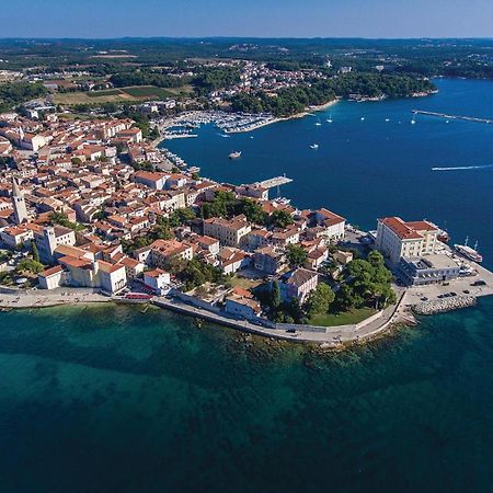 Gorgeous Apartment In Porec With Kitchen Εξωτερικό φωτογραφία
